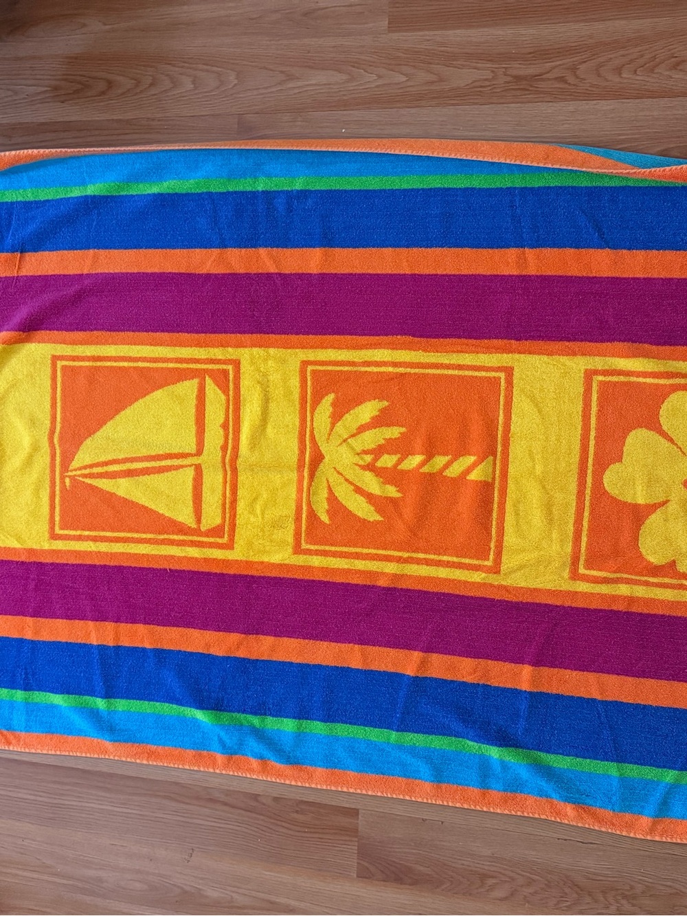 Egyptian Cotton Oversized Beach Towel Resort Size 34in X 66  Thick Heavy - Picture 4 of 5